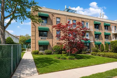 490 Clove Road, New York, NY 10310 - Photo 1