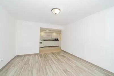 490 Clove Road, New York, NY 10310 - Photo 4