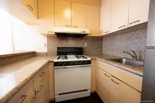 139-87 35th Ave, Flushing, NY 11354 - Photo 6