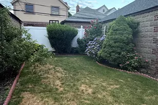 631-27 Fitchett St, Rego Park, NY 11374 - Photo 2