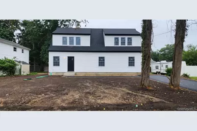 15 Robinson Drive, Shirley, NY 11967 - Photo 1