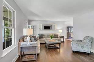 52 Elmhurst Ave, Medford, NY 11763 - Photo 6