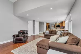52 Elmhurst Ave, Medford, NY 11763 - Photo 20
