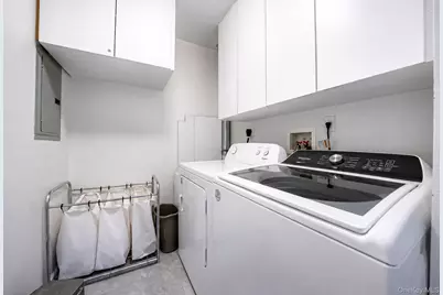 3720 Farmedge Court, Bethpage, NY 11714 - Photo 20