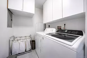 3720 Farmedge Ct, Bethpage, NY 11714 - Photo 20