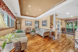 3720 Farmedge Ct, Bethpage, NY 11714 - Photo 2