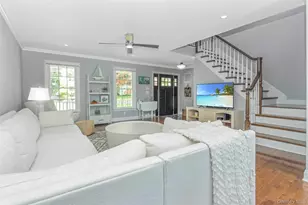 4210 Ole Jule Ln, Mattituck, NY 11952 - Photo 8