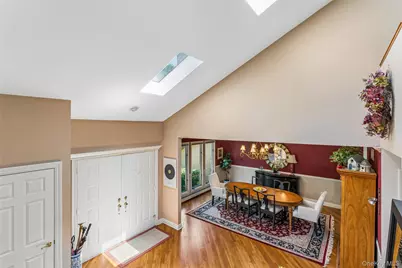 8 Deanna Court, Dix Hills, NY 11746 - Photo 6