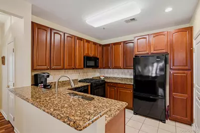 32 N De Baun Avenue #202, Suffern, NY 10901 - Photo 4
