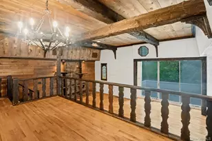 1118 Colony Dr, Hartsdale, NY 10530 - Photo 8