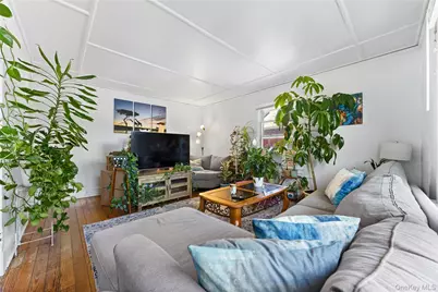 31 Howard Avenue #2, White Plains, NY 10605 - Photo 6