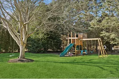 790 Peconic Bay Boulevard, Jamesport, NY 11901 - Photo 26