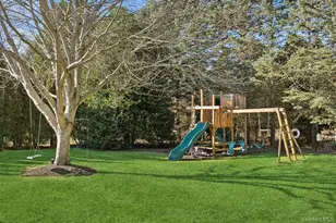 790 Peconic Bay Blvd, Jamesport, NY 11901 - Photo 26
