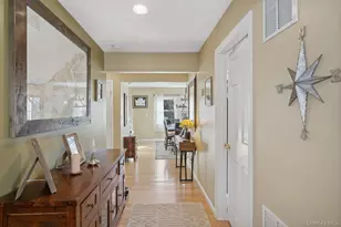 790 Peconic Bay Blvd, Jamesport, NY 11901 - Photo 12