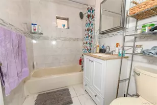 104-21 Lefferts Blvd, Richmond Hill, NY 11419 - Photo 20