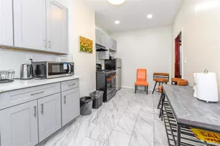 104-21 Lefferts Blvd, Richmond Hill, NY 11419 - Photo 12