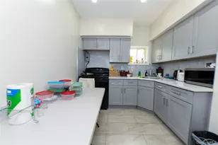 104-21 Lefferts Blvd, Richmond Hill, NY 11419 - Photo 22