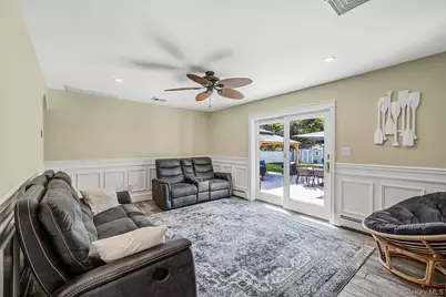 18 Ludlow Way, Oakdale, NY 11769 - Photo 6