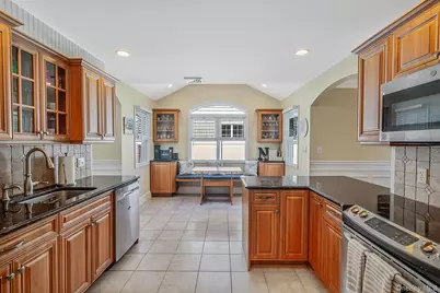 18 Ludlow Way, Oakdale, NY 11769 - Photo 14