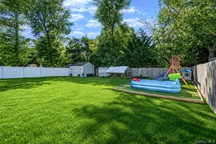 18 Ludlow Wy, Oakdale, NY 11769 - Photo 30