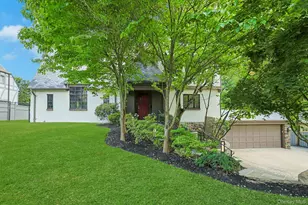 14 Withington Rd, Scarsdale, NY 10583 - Photo 2