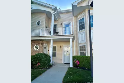 115 Autumn Drive, Plainview, NY 11803 - Photo 1