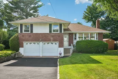 11 Lenroc Drive, White Plains, NY 10607 - Photo 1