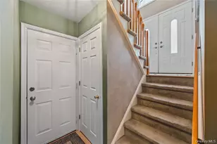 20 Mountain View Ave, Airmont, NY 10901 - Photo 28