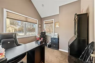 20 Mountain View Ave, Airmont, NY 10901 - Photo 20