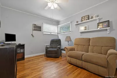 1270 Dahlia Lane, Wantagh, NY 11793 - Photo 22