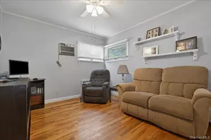 1270 Dahlia Ln, Wantagh, NY 11793 - Photo 22