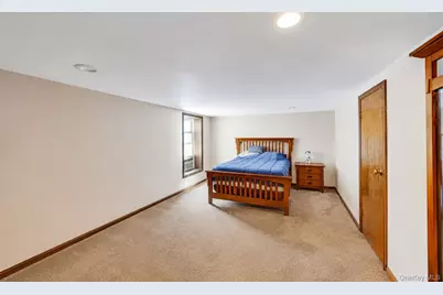 358 Holbrook Road, Ronkonkoma, NY 11779 - Photo 40