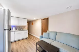 358 Holbrook Rd, Ronkonkoma, NY 11779 - Photo 38