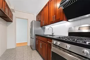 27-10 Parsons Blvd, Flushing, NY 11354 - Photo 10