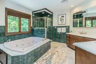 8 Harbor Acres Rd, Sands Point, NY 11050 - Photo 30