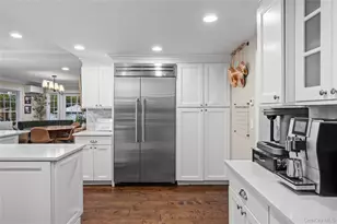 152 Bay Dr, Massapequa, NY 11758 - Photo 16