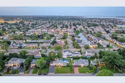 152 Bay Drive, Massapequa, NY 11758 - Photo 40