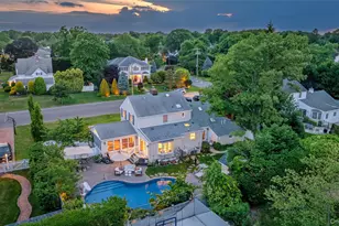 152 Bay Dr, Massapequa, NY 11758 - Photo 42