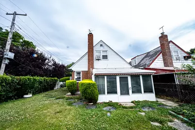 101-05 24th Avenue, East Elmhurst, NY 11369 - Photo 4