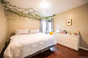 101-05 24th Ave, East Elmhurst, NY 11369 - Photo 28