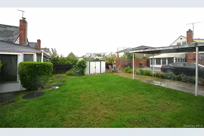 101-05 24th Avenue, East Elmhurst, NY 11369 - Photo 10
