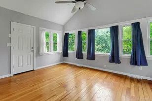 15 Schuyler Rd, Carmel, NY 10512 - Photo 10