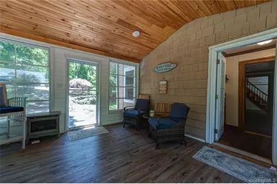 38 Pleasure Drive, Flanders, NY 11901 - Photo 4