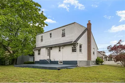 33 N Montgomery Street, Valley Stream, NY 11580 - Photo 18