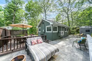 356 Oakleigh Ave, Calverton, NY 11933 - Photo 20