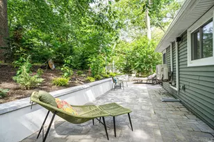 356 Oakleigh Ave, Calverton, NY 11933 - Photo 22