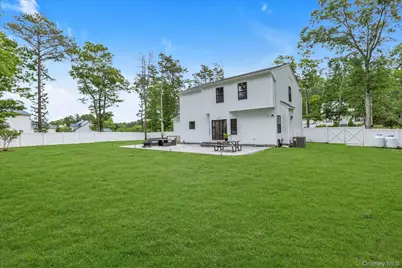 135 Elizabeth Way, Ridge, NY 11961 - Photo 22