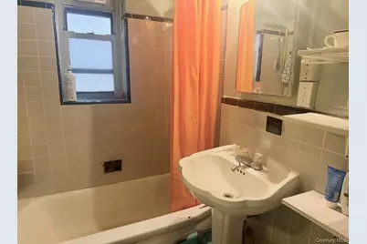 43-40 Union Street #2D, Flushing, NY 11355 - Photo 4