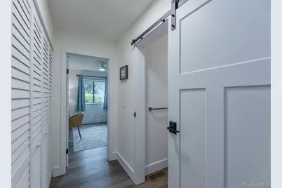 303 Village Court, Kingston, NY 12401 - Photo 18