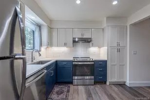 303 Village Ct, Kingston, NY 12401 - Photo 4